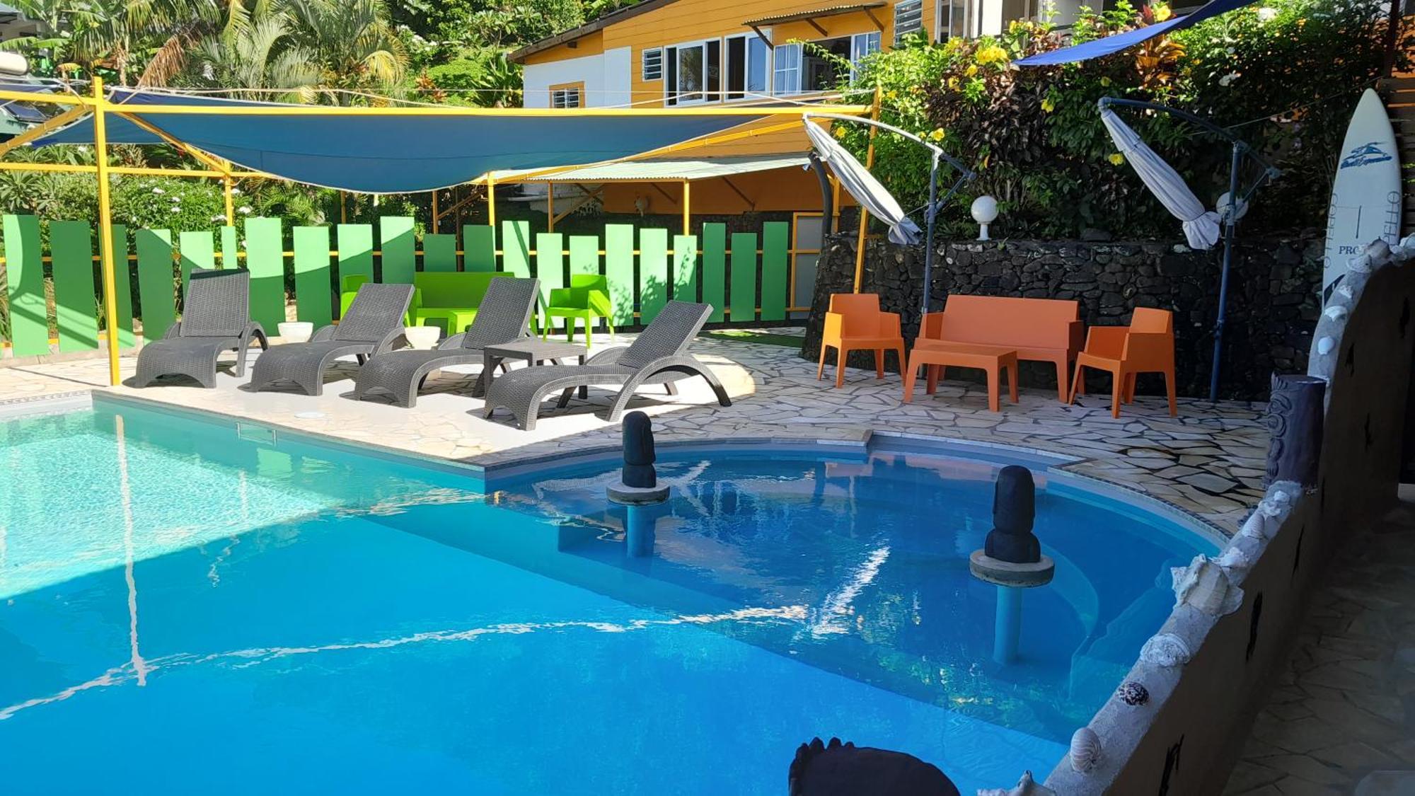 Fare Arana Hotel Atiha Exterior foto