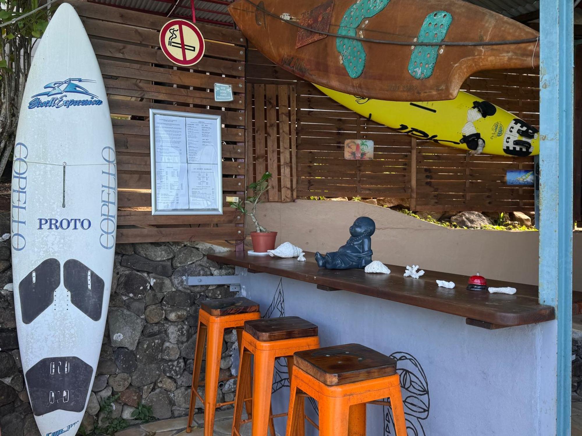 Fare Arana Hotel Atiha Exterior foto